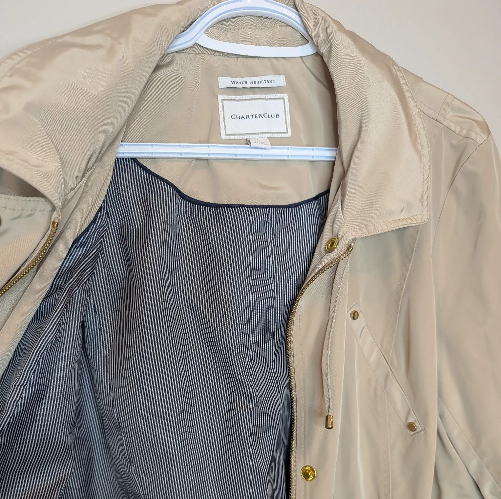 CharterClub Zip Up Water Resistant Beige Tan Rain Utility Jacket Woman Large - Picture 6 of 8